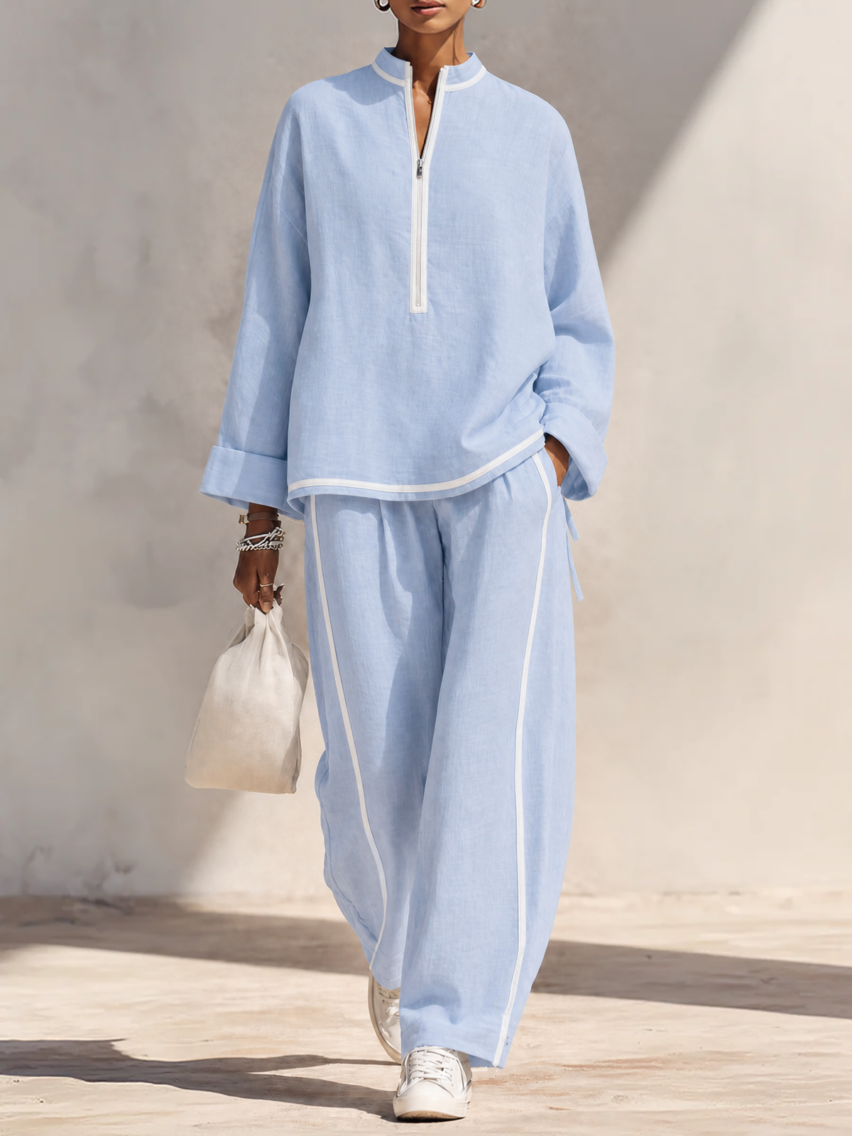 Elena | Camiseta Oversize Cuello Alto + Pantalón Ancho, Lino Azul Claro