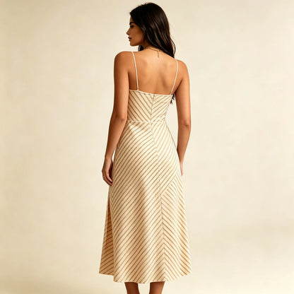 Vestido midi a rayas para mujer con escote corazón, busto cruzado y abertura frontal – corte slim, vestido elegante para vacaciones